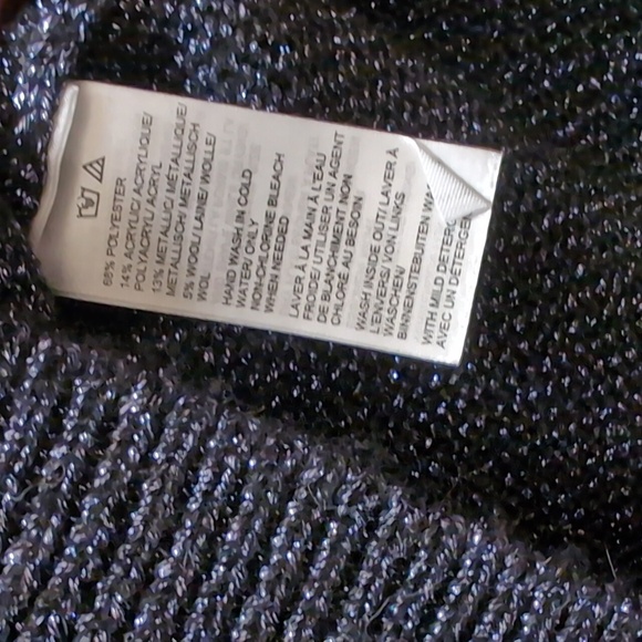 Women's Crew Neck Sparkle Sweater - Picture 5 of 5